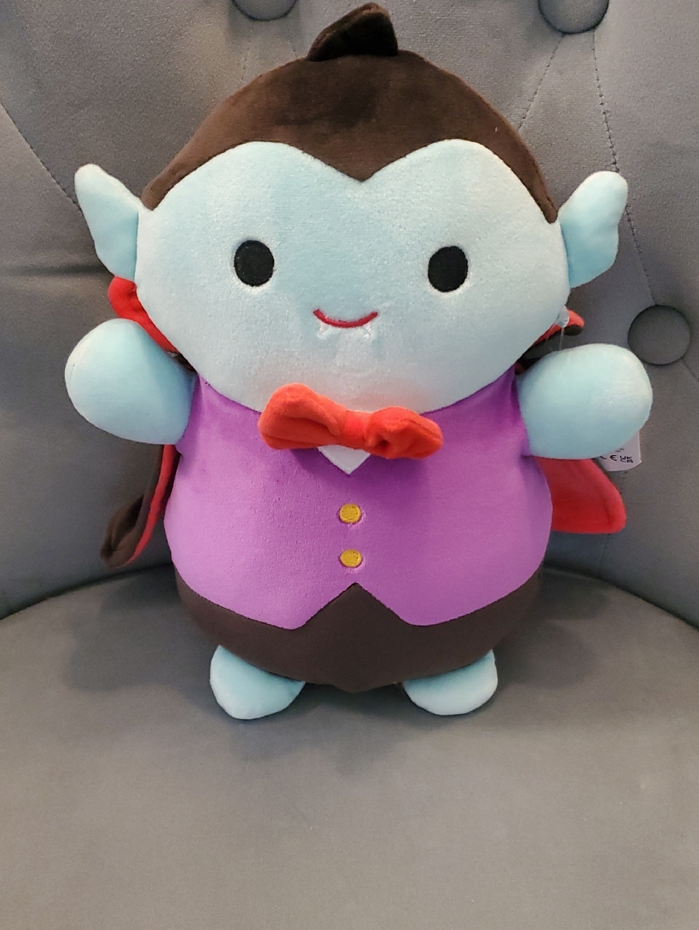10" VINCE Squishmallows  Vampire Hugmee Plush